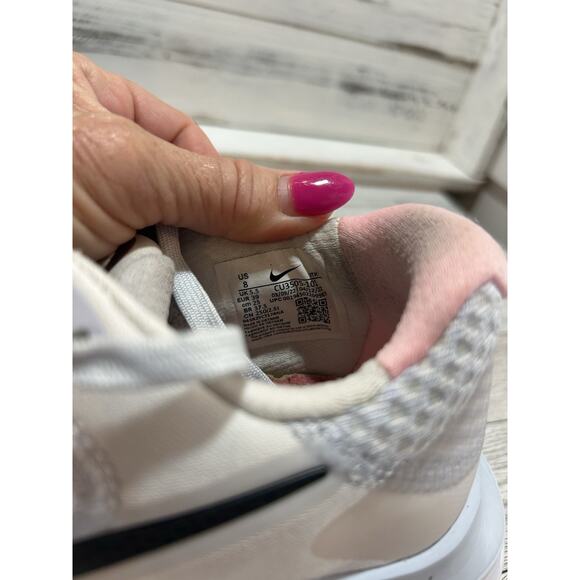 NIKE women's Renew Run 2 size 8 white and pink running shoe - Picture 8 of 8
